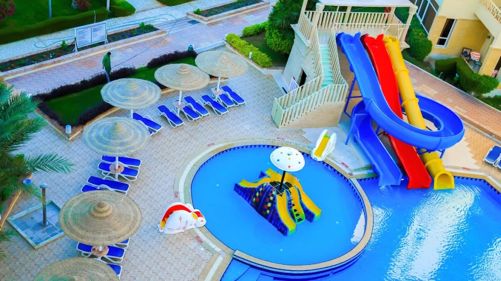 الفندق إيه أم سى رويال - الغردقة